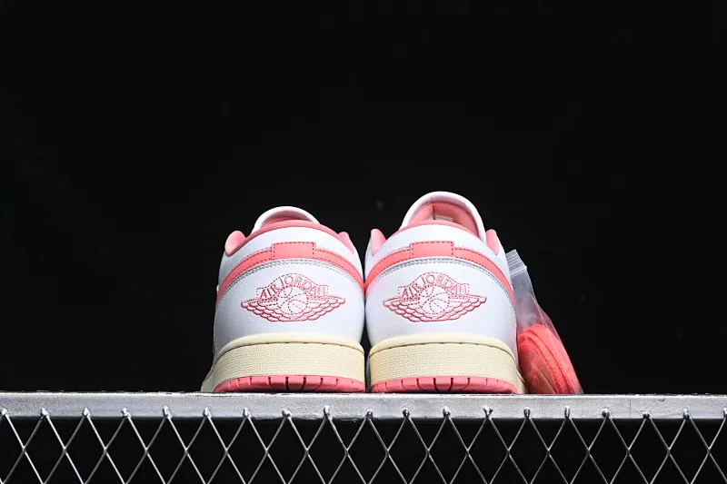 All categories Air Jordan Jordan series basketball shoes Air Jordan 1 Low Air Jordan 1 Low AJ1 Joe 1 white and pink low-top cultural and casual sneakers DC0774-109
